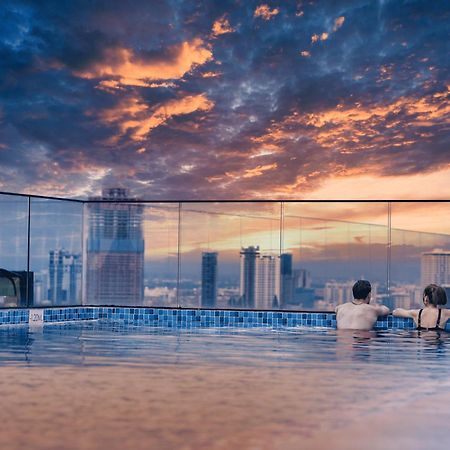 Luxcity Hotel & Apartment Phnompen Kültér fotó
