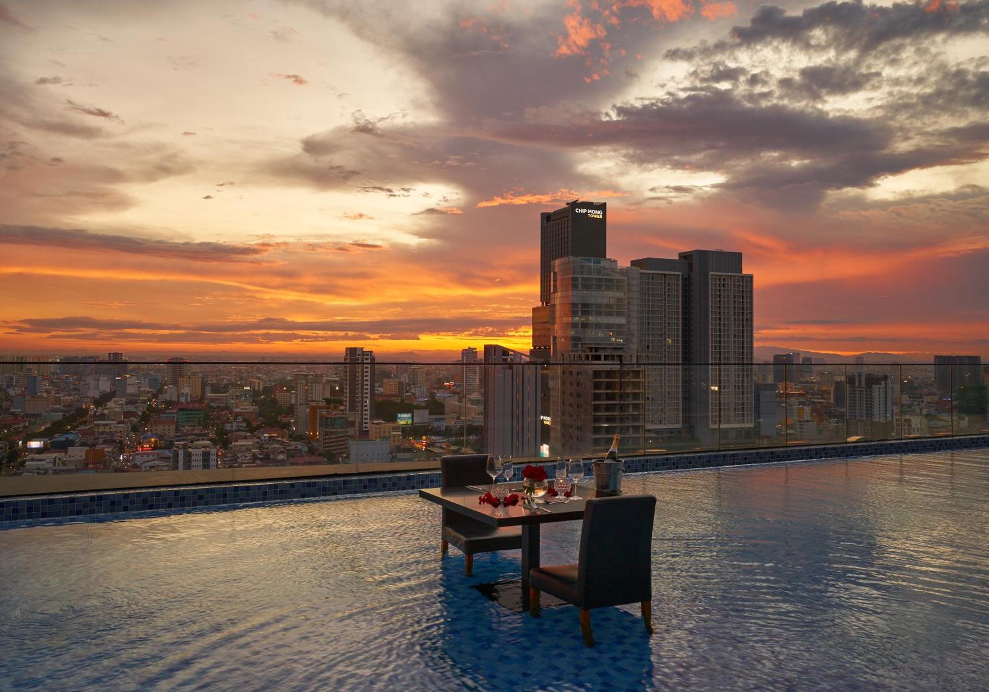 Luxcity Hotel & Apartment Phnompen Kültér fotó