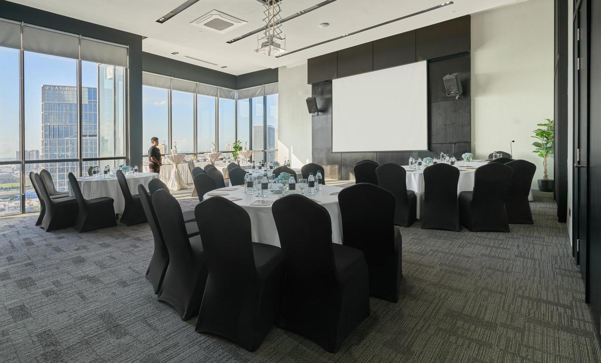 Luxcity Hotel & Apartment Phnompen Kültér fotó