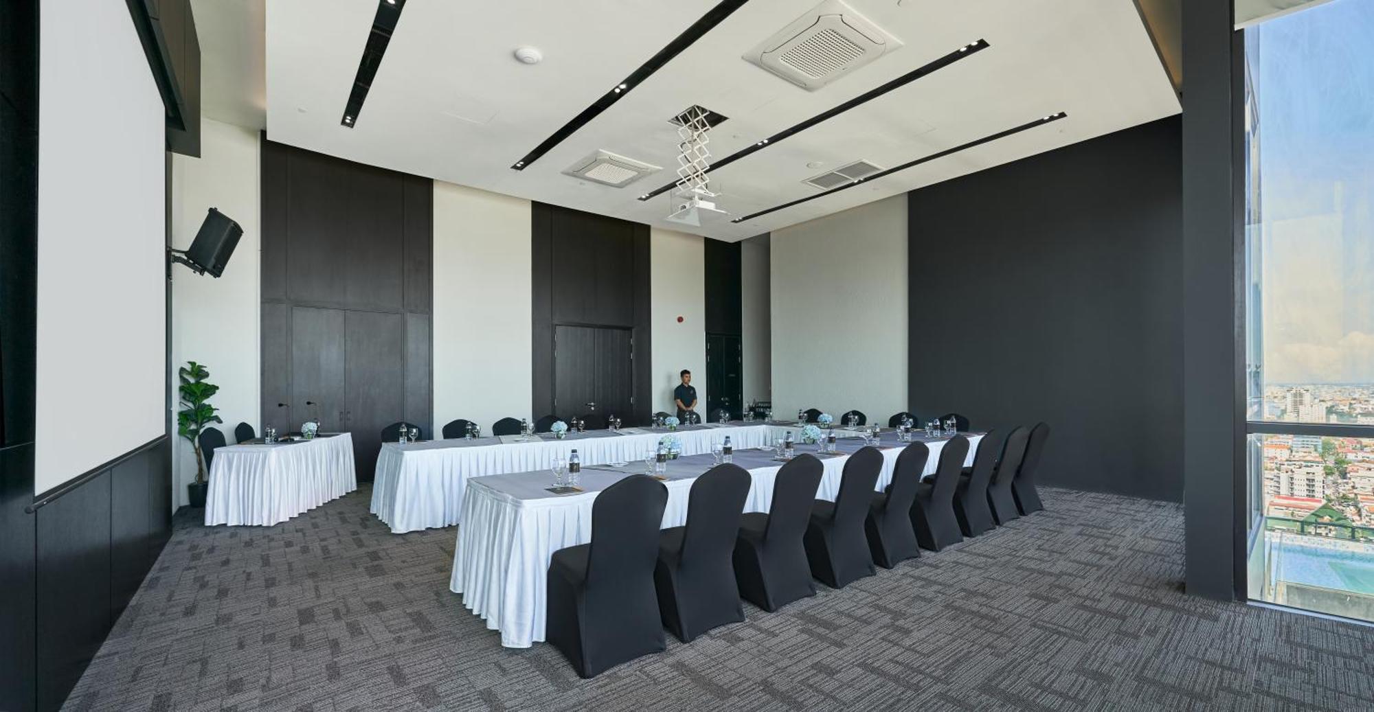 Luxcity Hotel & Apartment Phnompen Kültér fotó