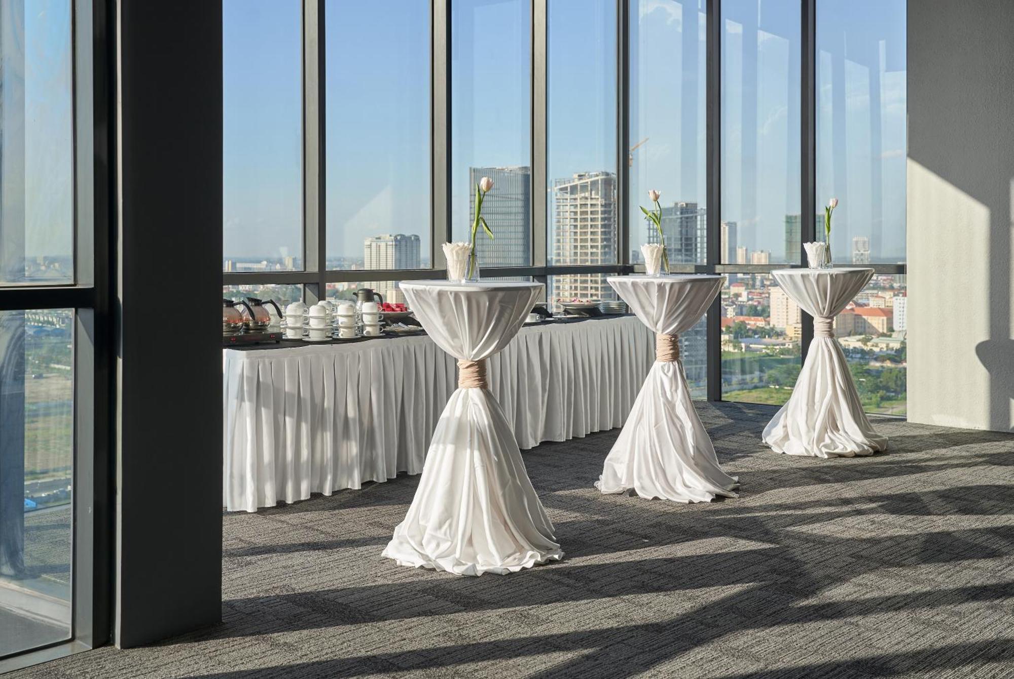 Luxcity Hotel & Apartment Phnompen Kültér fotó