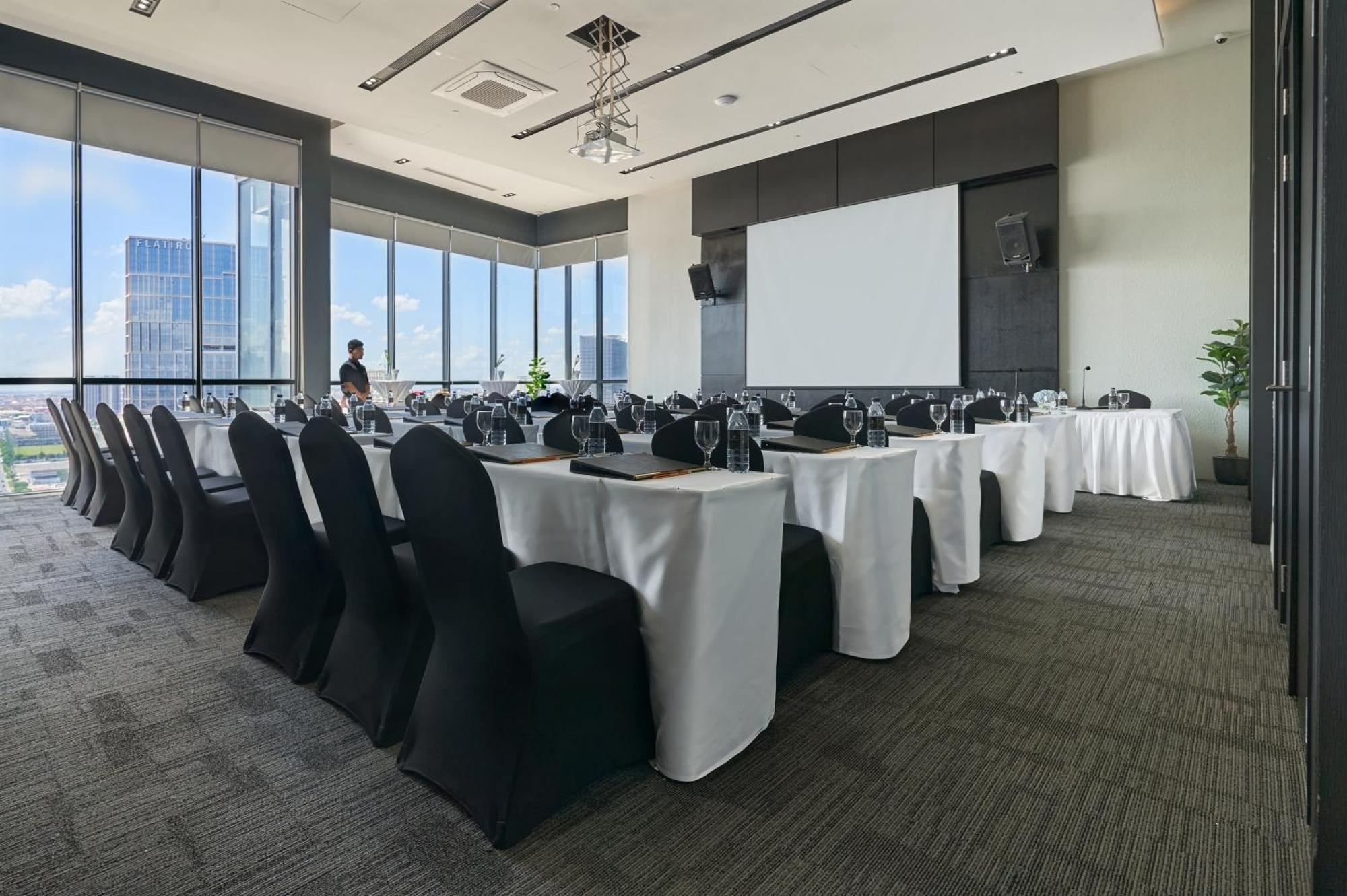 Luxcity Hotel & Apartment Phnompen Kültér fotó